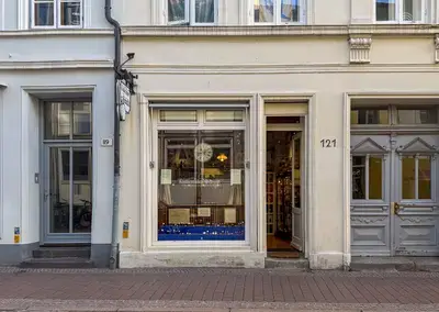 Außenansicht Klokkenmaker Hüxstraße Lübeck
